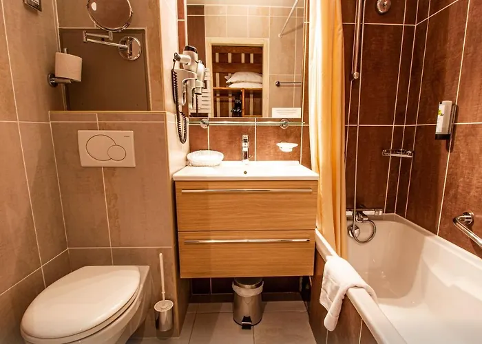 Hotel Ancolie - Champagny En Vanoise La Plagne